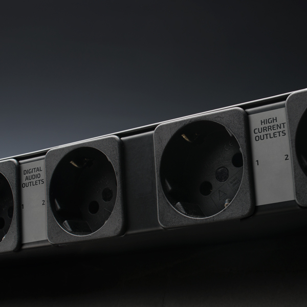 Juodas Lion PG-1 mkII Power Conditioner - Power Conditioner