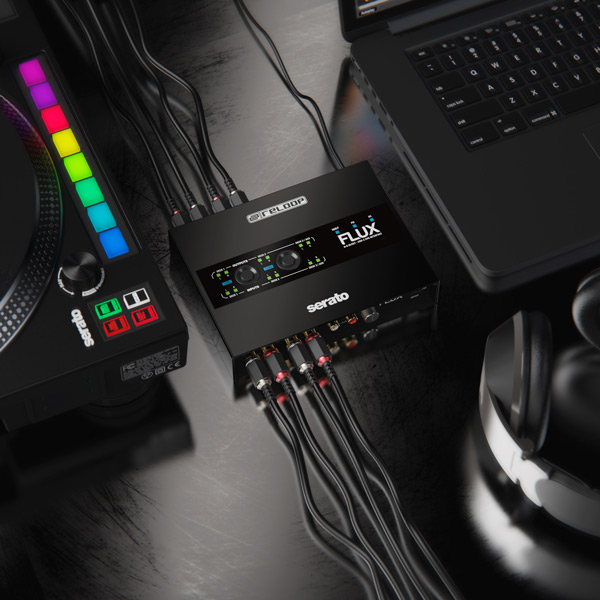 REP Reloop Flux 3.0 kanalai USB
