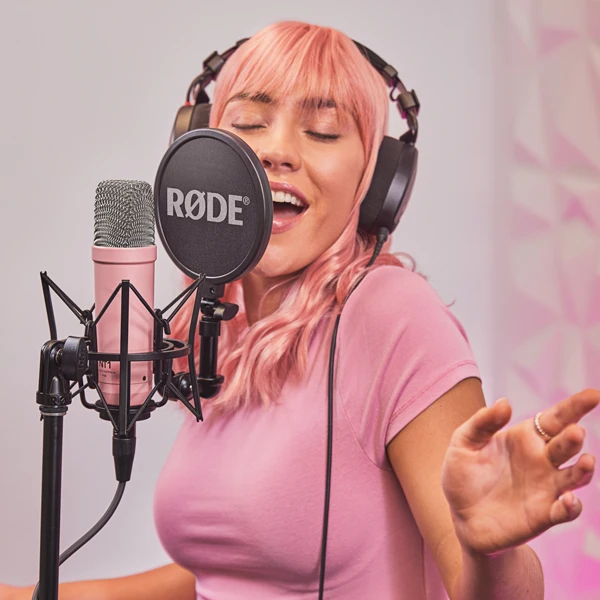 Rode RØDE NT1 Signature Raudona - condenser microphone