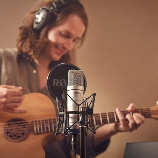 Rode Podcaster mikrofonas