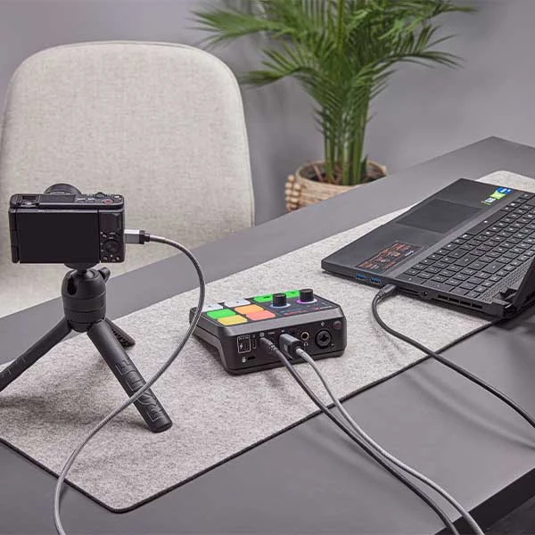 RODE SC27 - Kabelis USB-C - USB-C 2m raudona