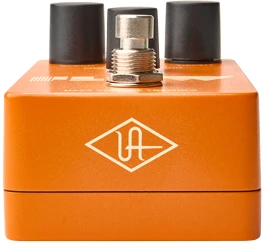 Universal Audio Universalus garso UAFX Flow Vintage Tremolo pedalas