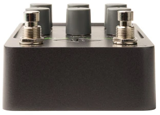 Universal Audio Galaxy '74 Tape Echo & Reverb kitarapedaali