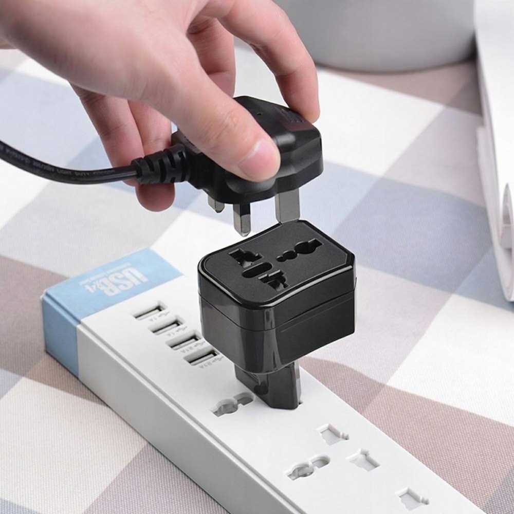 CP TR1 Ceļojumu Strāvas ligzdas 3in1 Multi adapteris UK 3-pin - Euro 2pin - US (USA) - Āzijas + Uzglabāšanas kaste