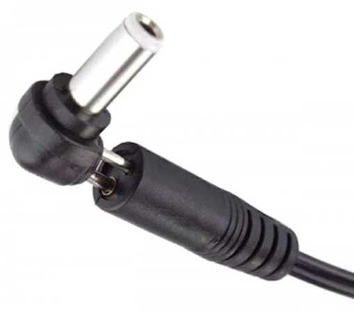 CP UCH1 Universal 12/30W (Maks. 2,1A) Barošanas adapteris + USB 3-12V manuāls slēdzis un 6 spraudņi juodas (OEM)