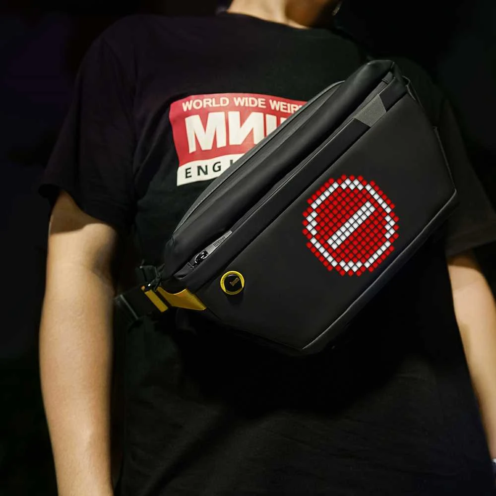 Divoom Pixoo Sling Bag Premium Laikapstākļu izturīga soma ar Led Pixel Art Displeju & App vadību Melna