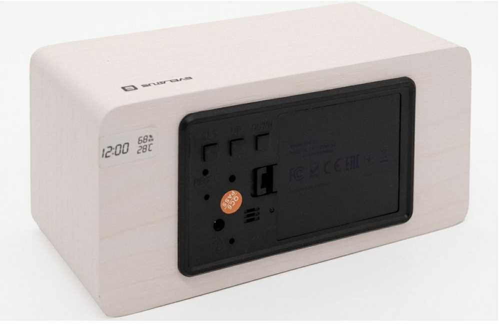 Evelatus EMC01 Digitāls Koka kubs Pulkstenis Modinātājs uzrāda mitrumu temperatūru + USB lādētājs Balts