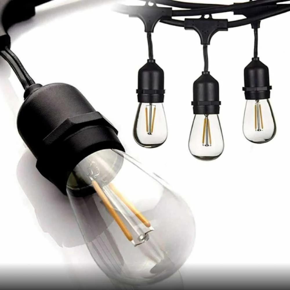 Schneider Electric Visional 03-631 nokarenā LED Dārza virtene ar 15 ligzdām / 15m / solis 1m (bez spuldzēm) melna