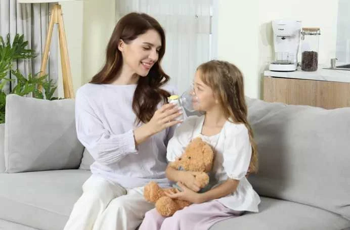 FEELLIFE nešiojamas vaikiškas inhaliatorius AIR KIDS, geltonas