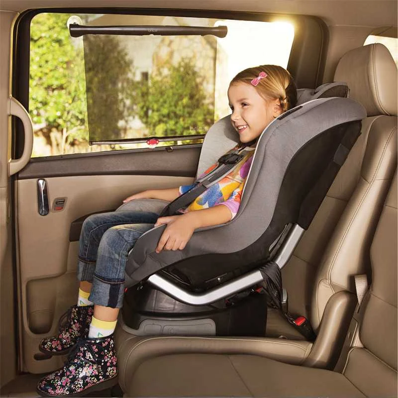 MUNCHKIN užuolaidėlės nuo saulės automobilio langui 2 vnt. Brica 90332-SIOC