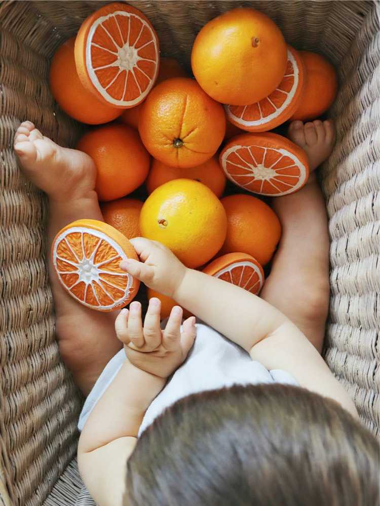 Oli Carol OLI&CAROL kramtukas CLEMENTINO THE Oranžinis