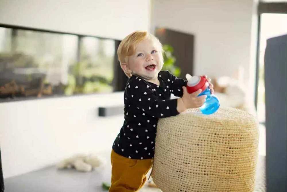 Philips AVENT puodelis minkštu, kramtymui atspariu snapeliu, 300 ml, mėlynas