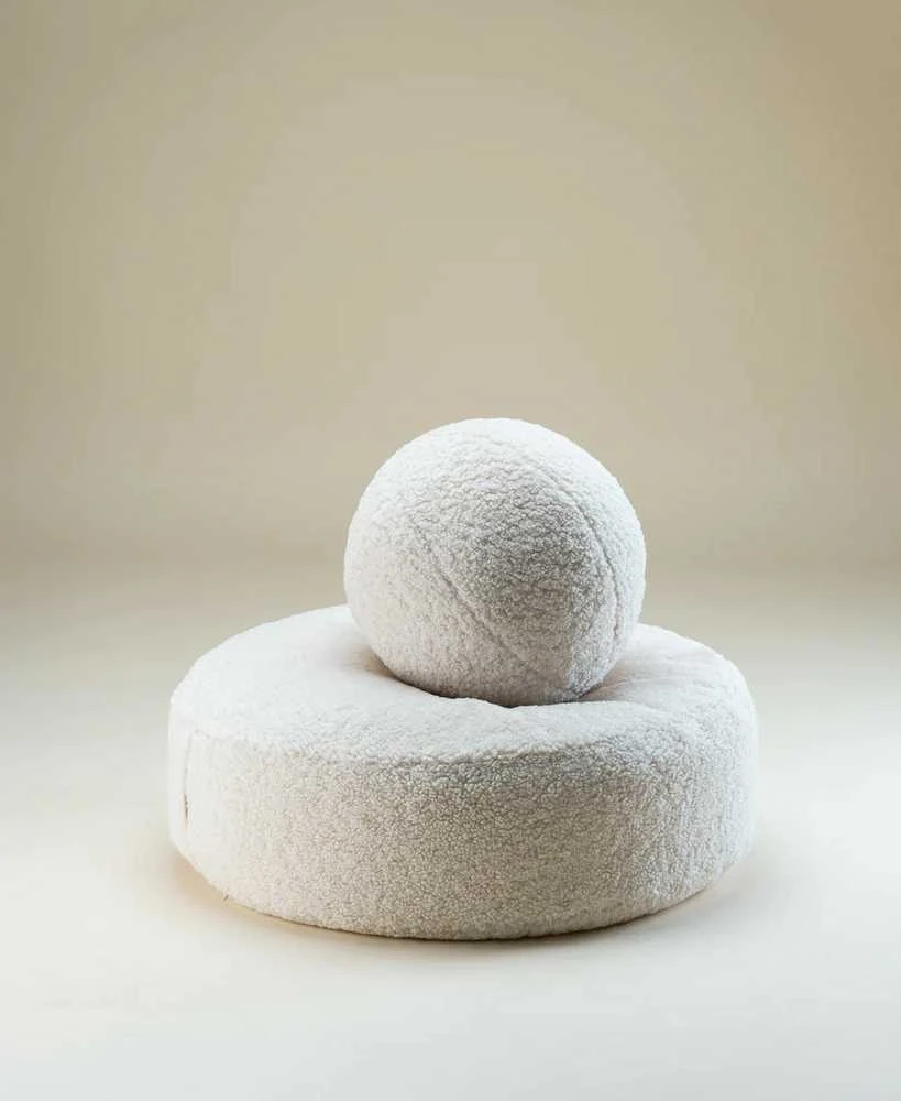 WIGIWAMA apvalus pufas CREAM Baltas