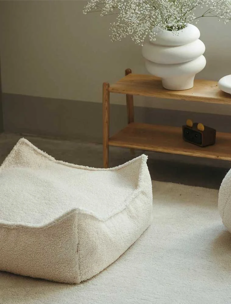 WIGIWAMA kvadratinis pufas CREAM Baltas