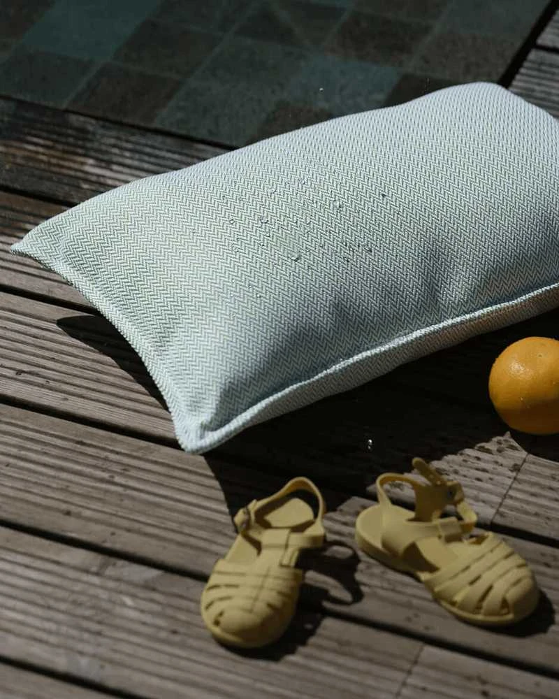 WIGIWAMA lauko pagalvė BOLSTER, Azure