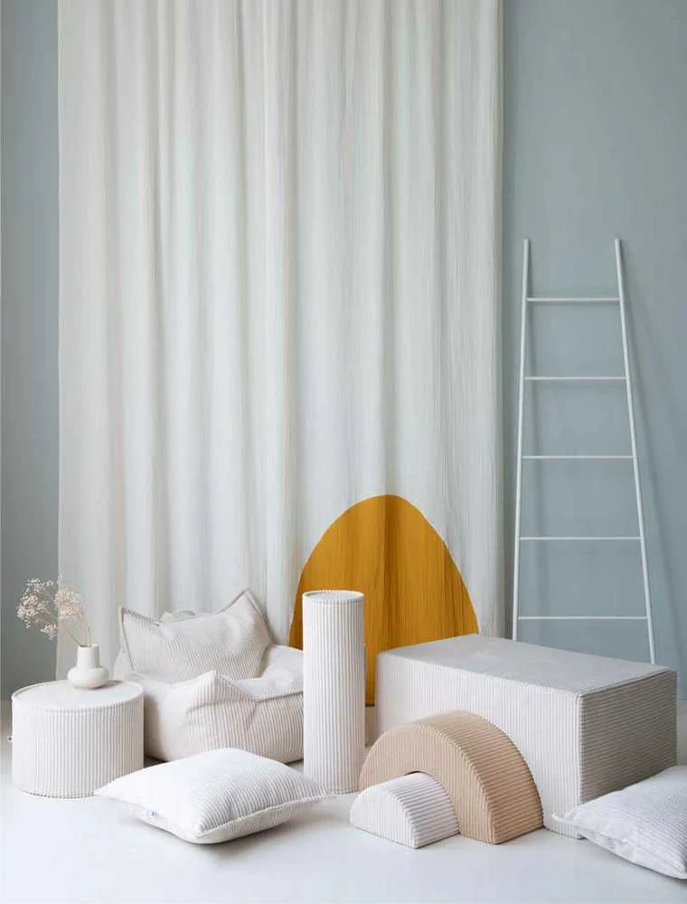 WIGIWAMA pagalvė ROLL, Marshmallow