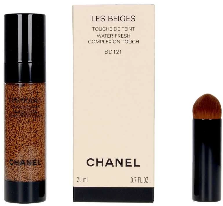 Chanel Les Beiges Vanduo-Fresh Complexion Touch spindesio suteikianti priemonė Bd121