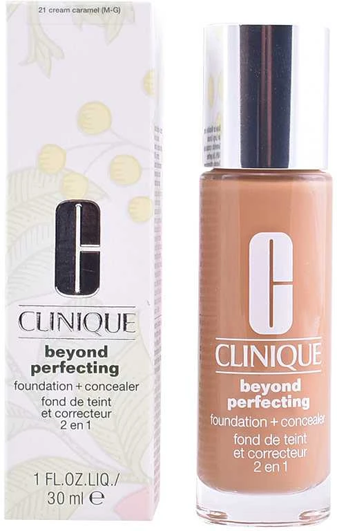 „Clinique Beyond Perfecting Foundation“ makiažo pagrindas ir kaukė 21 kreminis karamelės kremas, 30 ml