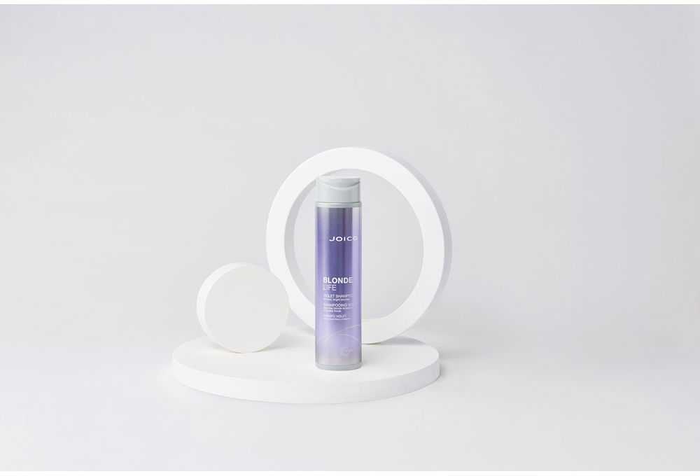 Joico Skirtas šviesiems plaukams Life Violet Šampūnas šampūnas šalto atspalvio šviesiems plaukams, 300 ml