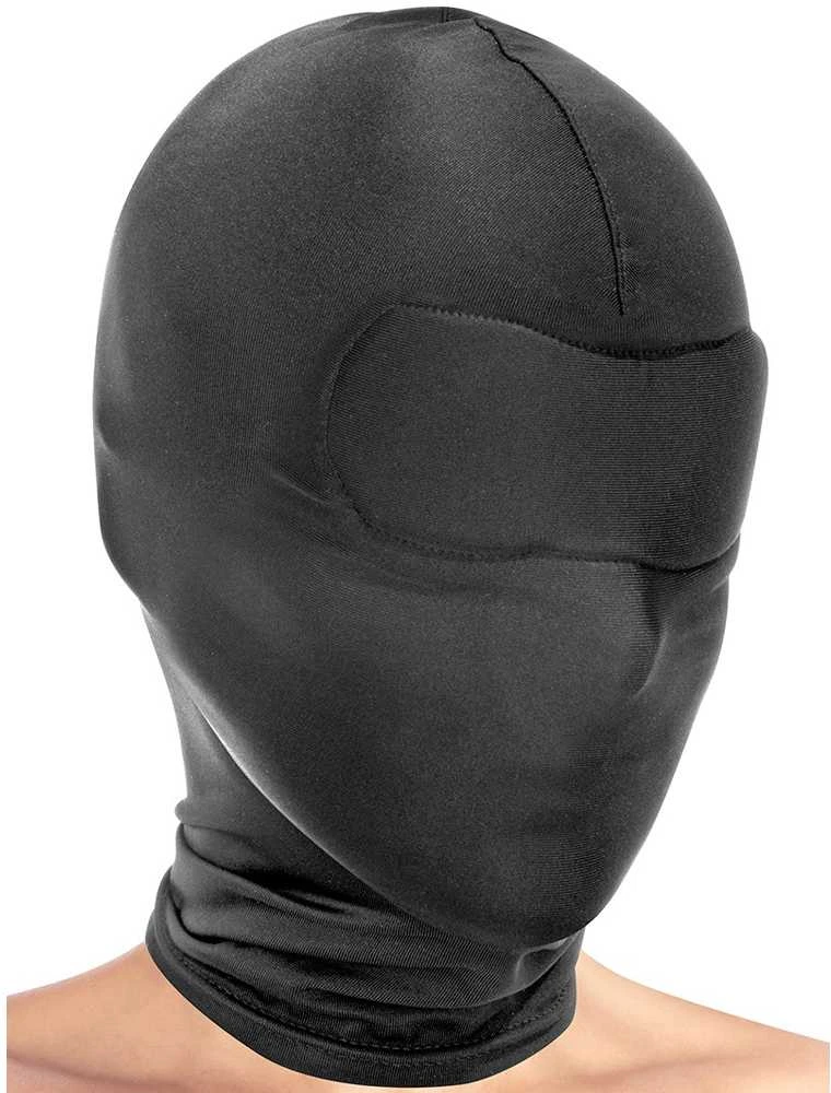Fetish Tentation Uždarytas gaubtas
