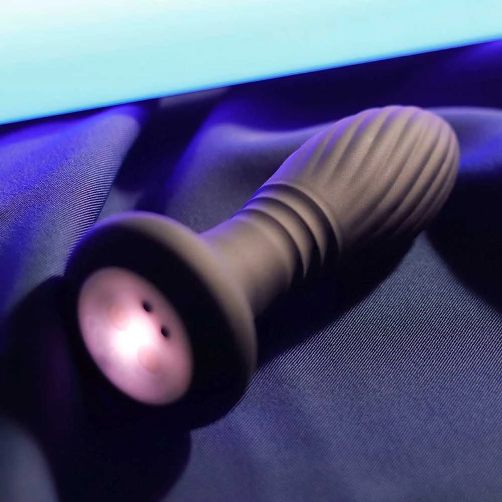 B Series Cute Lighting anal plug juodas