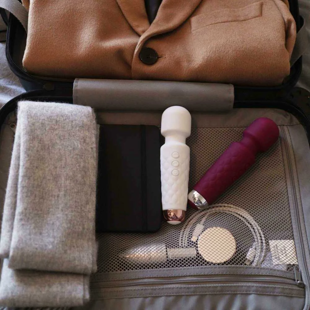 DORCEL Mini Wanderful Plum silikoninis vibratorius su galinga vibracija