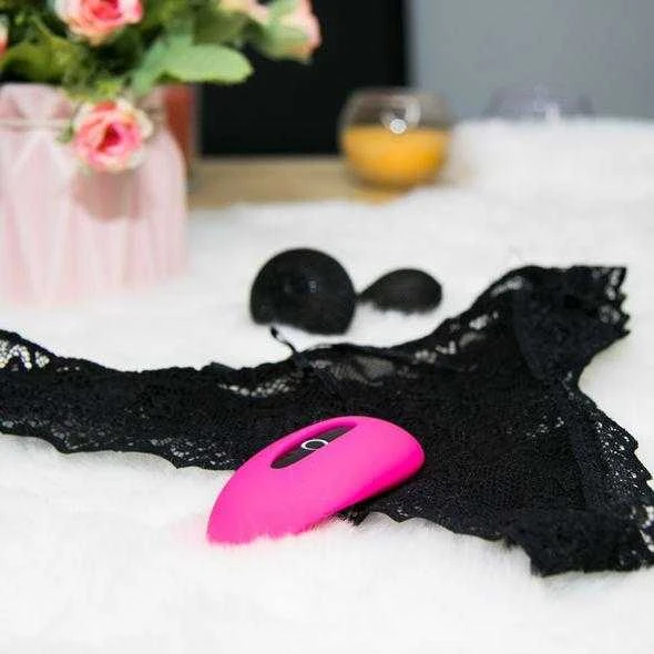 Magic Motion – Candy Smart Wearable Vibe
