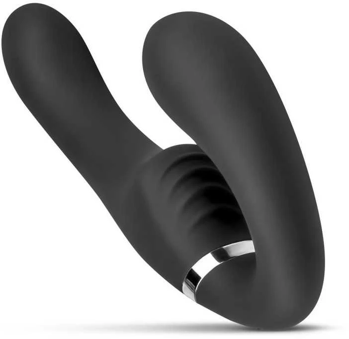 No Parts Be dalių – Avery be petnešėlių prisegamas vibruojantis dildo – 22 cm