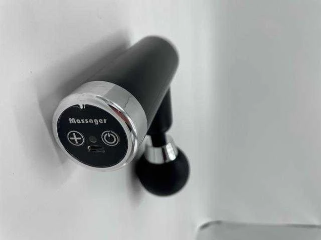 Power Escorts Massage gun mini sidabrinis