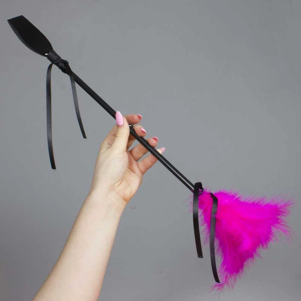 Secret Play Duster & Juodas Riding Crop