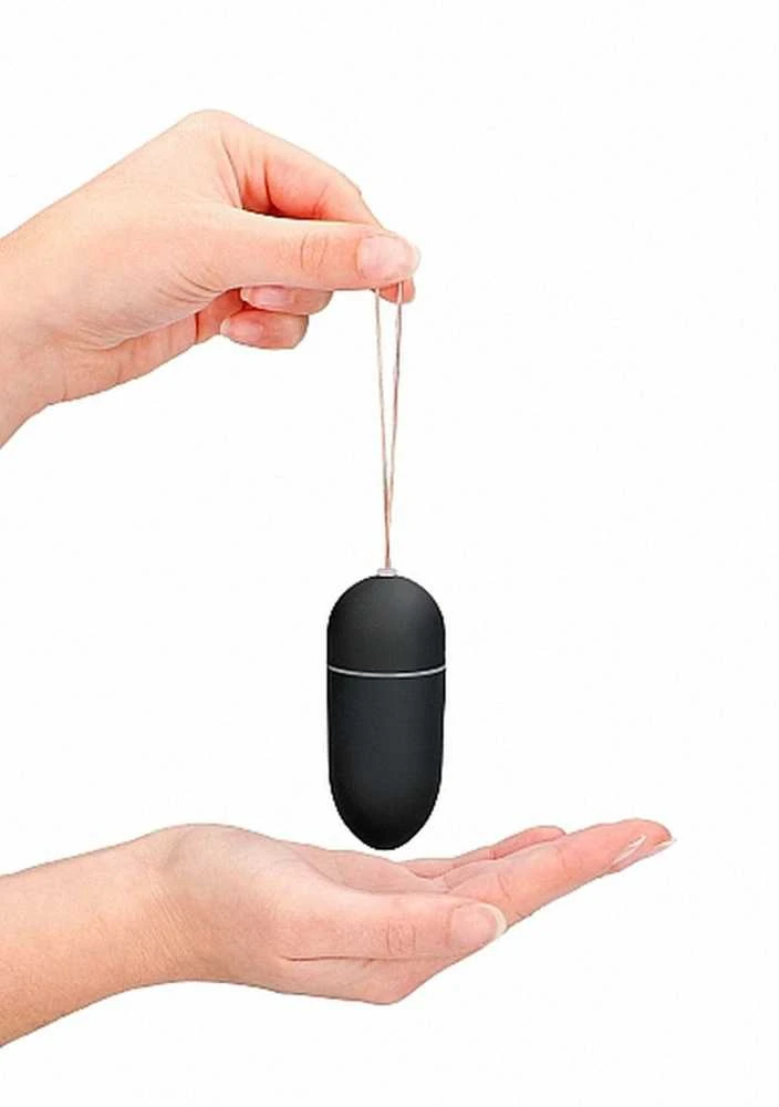 ShotsToys 10 Speed Remote Vibrating Egg - Big - Juodas