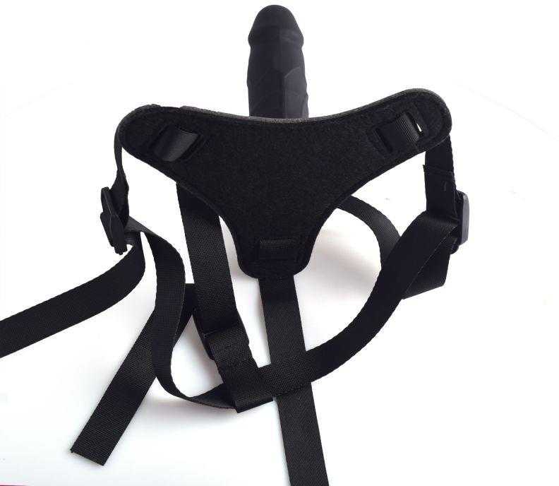 Toyz4Lovers Juoda prisegamos kelnaitės su silikonine dilde 10 cm