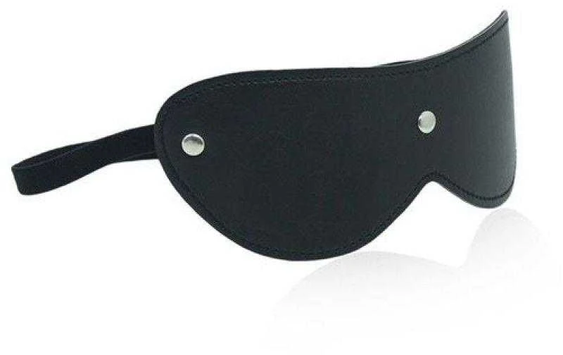 Juoda akių kaukė su metalinėmis kniedėmis
