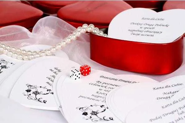V Play V Žaisti Erotinį žaidimą dėžutėje heart romantic lamour