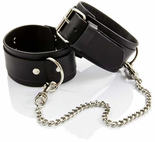 Whips Collections Handcuffs - whips handcuffs vyrams kojoms