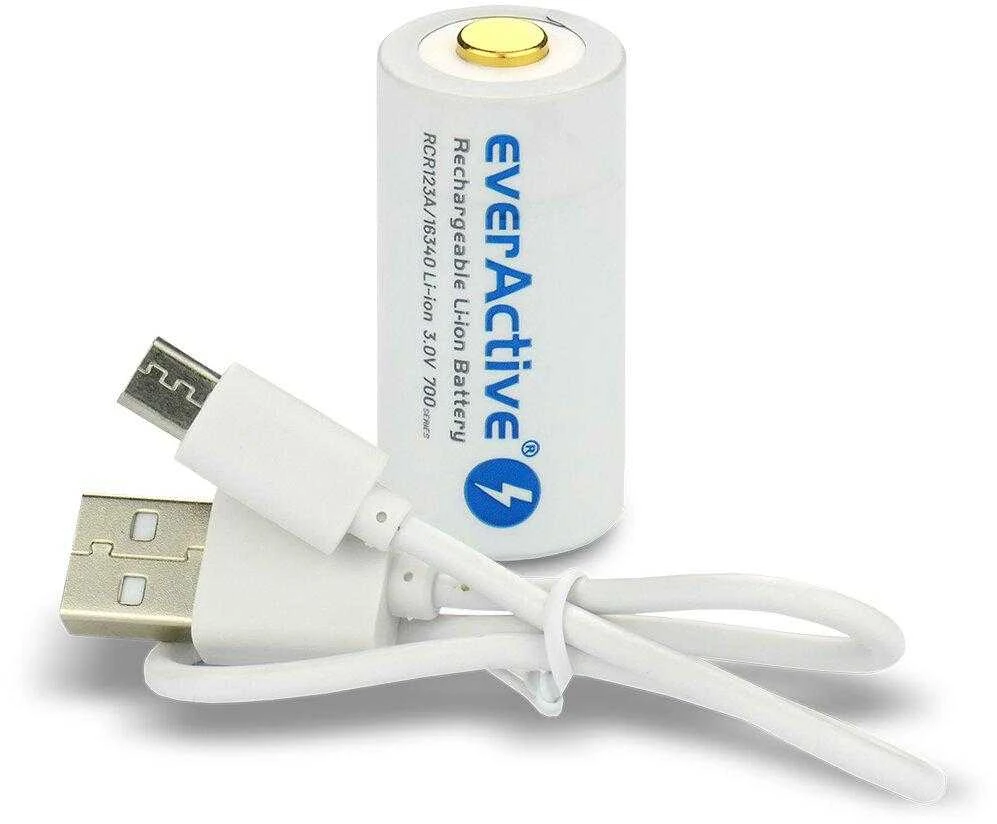everActive USB įkraunamas RCR123A 16340 3,0V 700mAh akumuliatorius su PCM