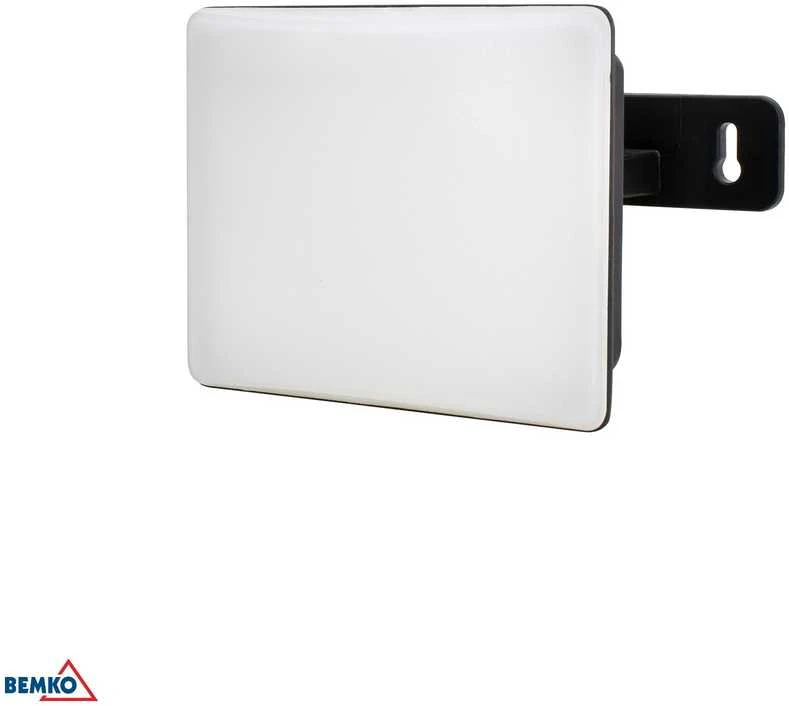 Bemko 10W LED prožektorius su judesio davikliu LFX, juodas, 4000K, IP65, 110°