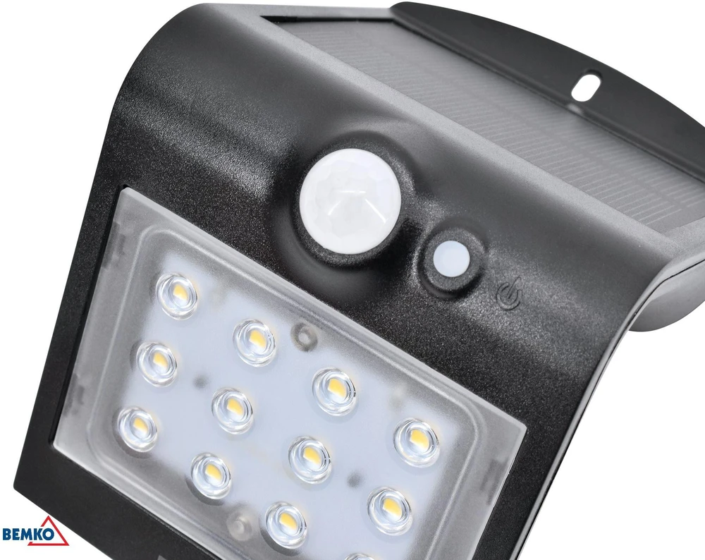 Sieninis šviestuvas Bemko 1,5W LED sieninis fasado šviestuvas su saulės baterija ir judesio davikliu, juodas, 4000K, IP65