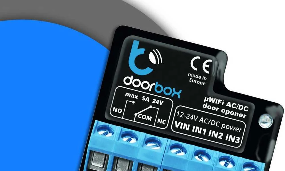 Blebox DoorBox išmanus wifi durų ir praėjimo kontroleris 12-24V AC / DC valdomas programėle ar jungikliu