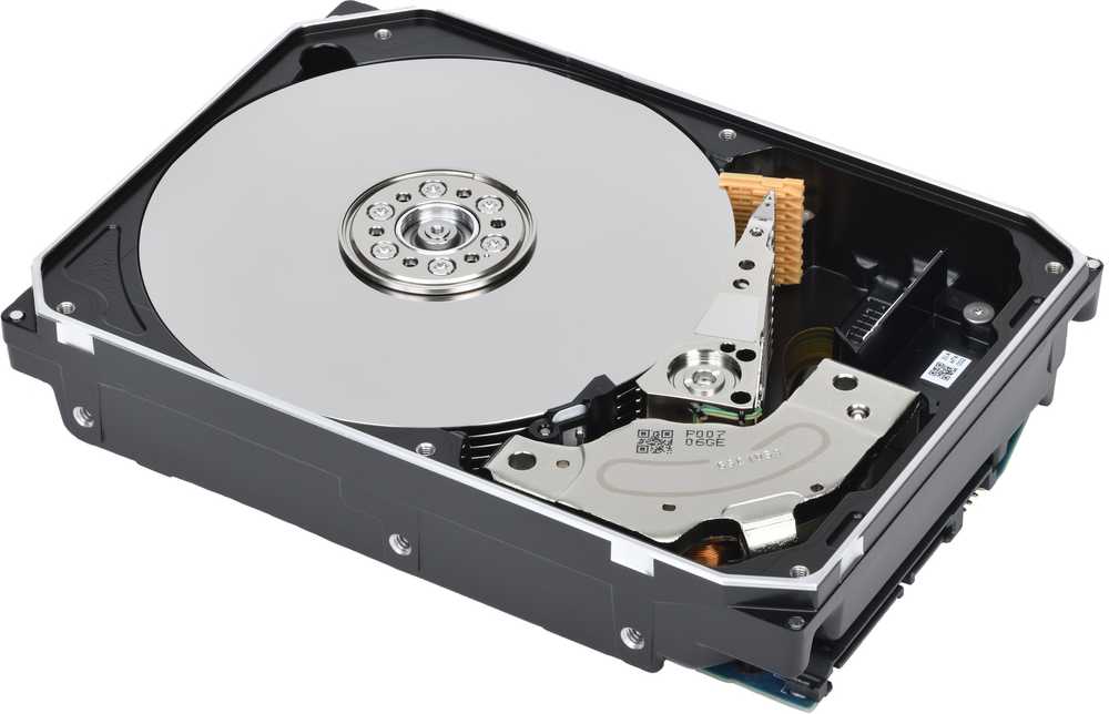 TOSHIBA MG serija – didelės talpos kietasis diskas 14 TB SATA 3,5 colio 6 Gb/s 7200 aps./min. 512e MG09ACA14TE