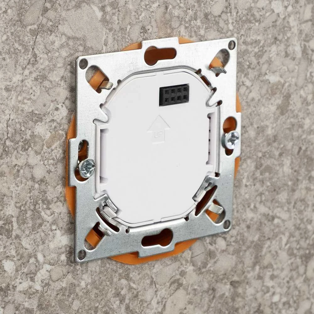 ENGO Controls E55-W temperatūros reguliatorius 55x55 rėmeliui, 230V, baltas, internetinis, Wi-Fi