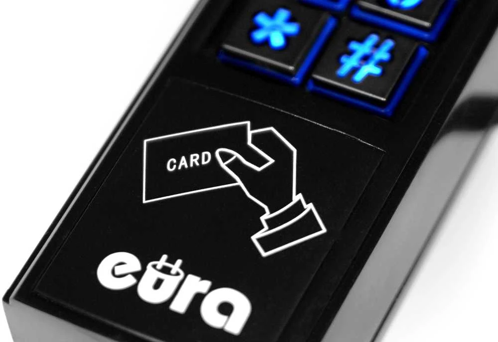 EUA EURA AC-30C7 juodas coded lock