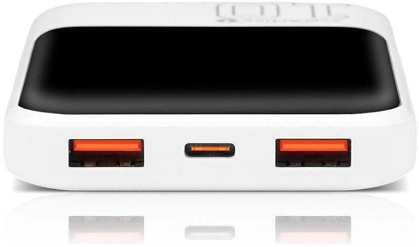 „everactive“ nešiojama įkroviklis 10 000 mAh, 2x USB, 1x USB-C 22,5 W, QC4+, LCD ekranas, baltas