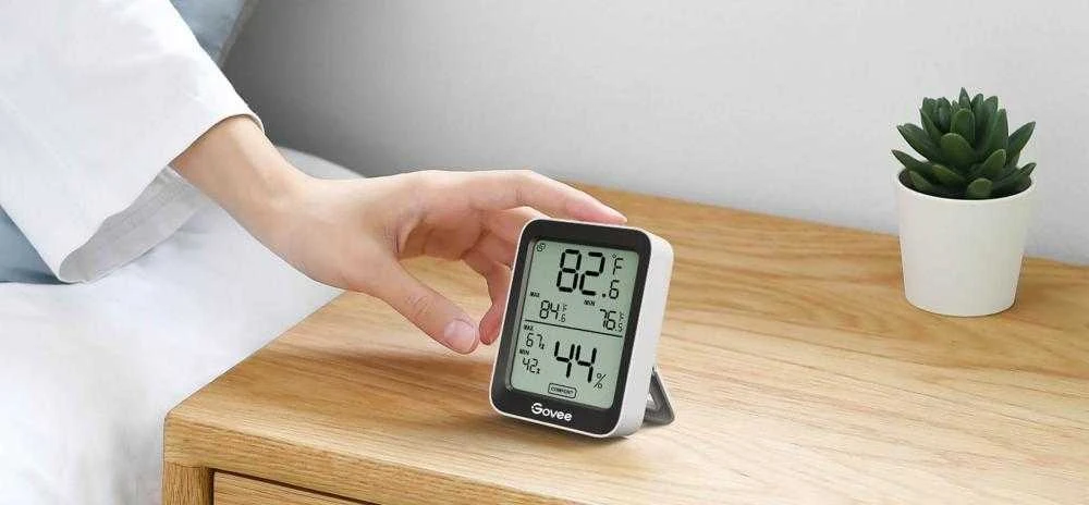 Govee H5075 Bluetooth termometras hidrometras su ekranu