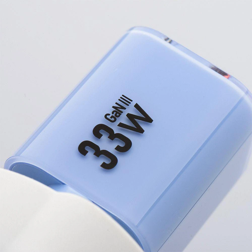 Telefono įkroviklis Forcell F-Energy GaN III Crystal Color USB C + USB A QC4.0 PD 33W + silikoninis laidas USB C į USB C VT-41 mėlynas