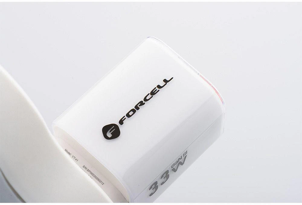 Telefono įkroviklis Forcell F-Energy GaN III Crystal Color USB C + USB A QC4.0 PD 33W + silikoninis laidas USB C į USB C VT-41 baltas 0INT