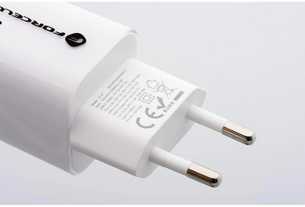 Telefono įkroviklis Forcell F-Energy GaN III Crystal Color USB C + USB A QC4.0 PD 33W + silikoninis laidas USB C į USB C VT-41 baltas 0INT