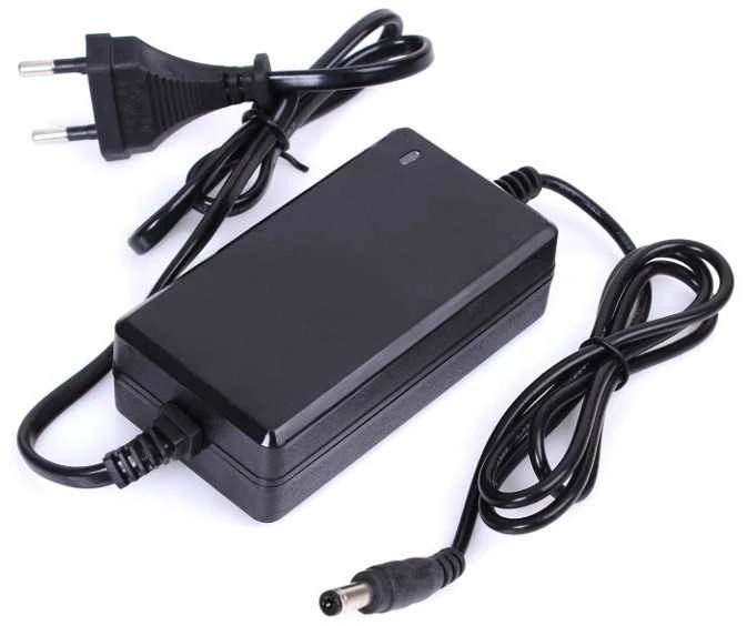 TST Maitinimo šaltinis DC 12V 2000mA (2A) 24W
