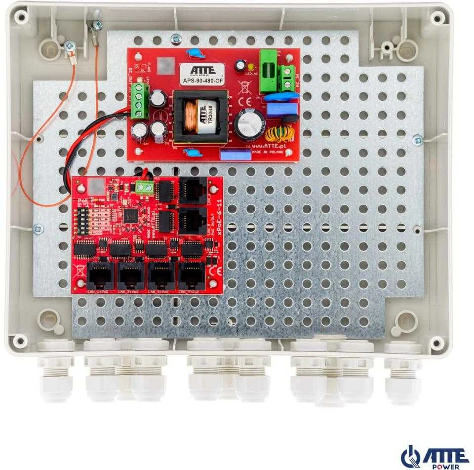 Šakotuvas SWITCH POE IP-5-11-L2 5 PRIEVADŲ ATTE