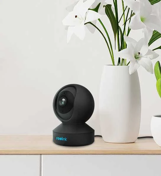„Reolink“ | Fotoaparatas | „E1 PRO V2 Pan-Tilt WiFi“ | PTZ | 4 MP | 2,4–4,0 mm | H.264 | „Micro SD“, maks. 256 GB